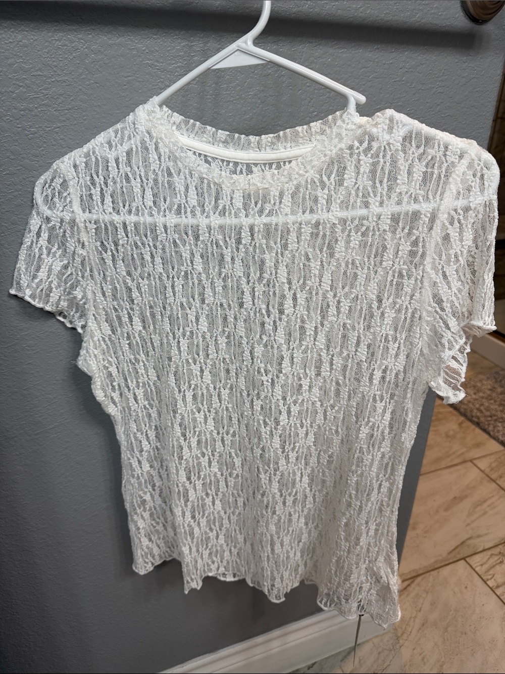 Commense White Sheer Textured Short Sleeve Tee Large